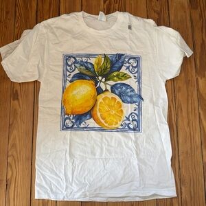 Amazon White Lemon Print Short Sleeve Tee